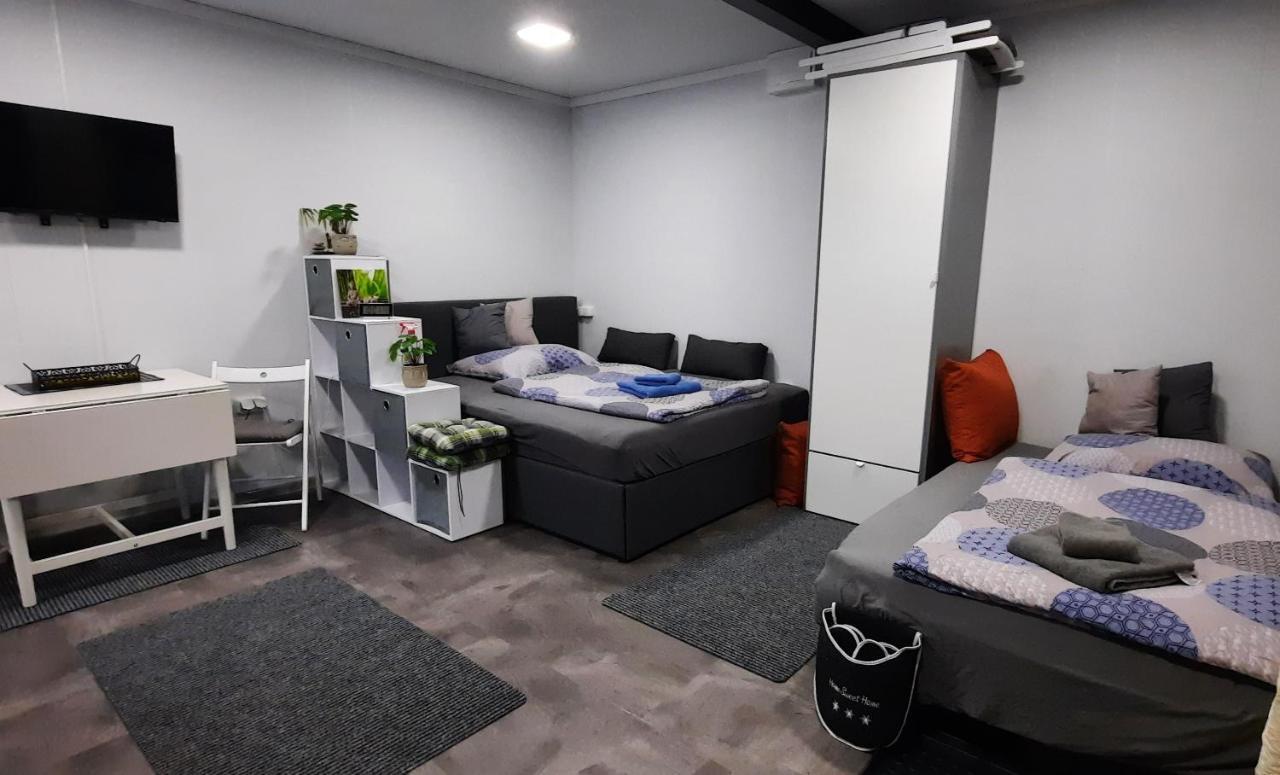 Apartment Gemuetliches Tiny Mit 30m2 Inklusive Kochmoeglichkeit